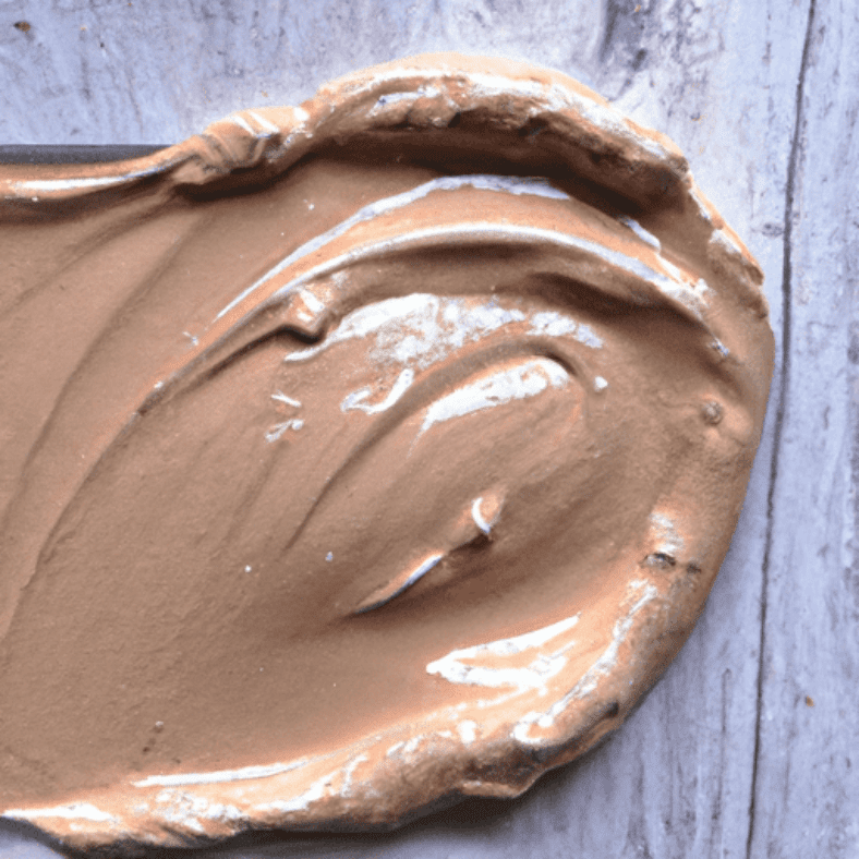 Clay Masks: Detoxifying and Purifying the Skin