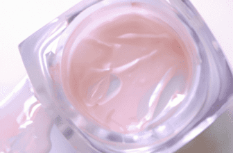 Gentle Skincare for Sensitive Skin: Nurturing and Soothing Irritated Skin